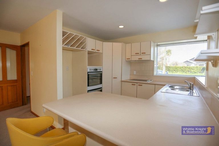 Photo of property in 27a Koromiko Street, Saint Martins, Christchurch, 8022