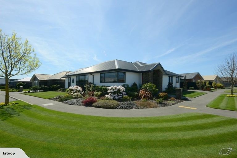 Photo of property in 84 Rannoch Drive, Broomfield, Christchurch, 8042