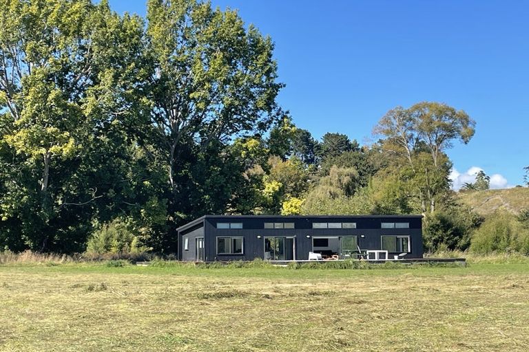 Photo of property in 380 Clifton Road, Te Awanga, 4180