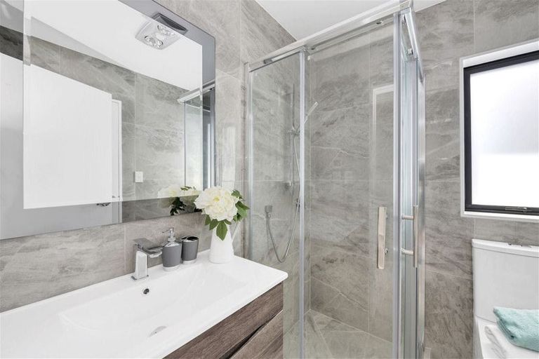 Photo of property in 451e Massey Road, Mangere East, Auckland, 2024