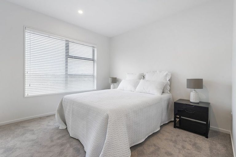 Photo of property in 10c Egret Court, Unsworth Heights, 0632