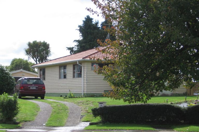 Photo of property in 2 Kinross Place, Tokoroa, 3420