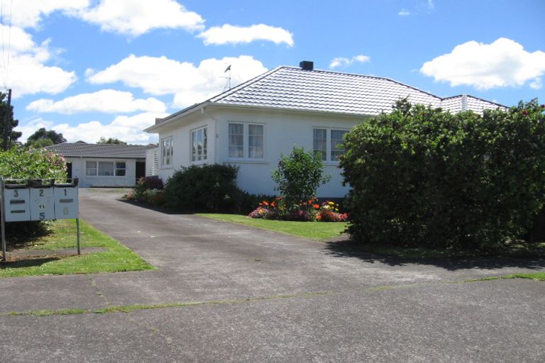 Photo of property in 1/5 Hill Road, Papatoetoe, Auckland, 2025