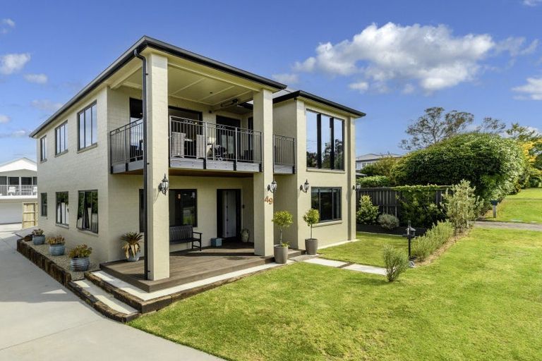 Photo of property in 49 Hinewa Road, Otumoetai, Tauranga, 3110