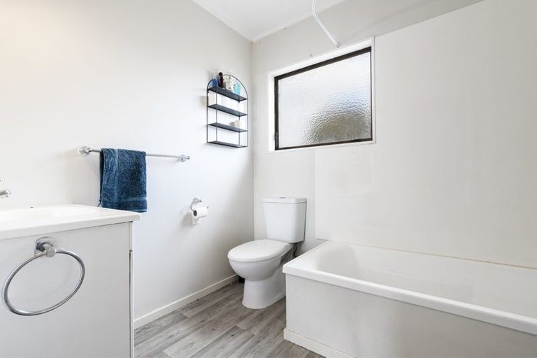 Photo of property in 76a Meander Drive, Welcome Bay, Tauranga, 3112