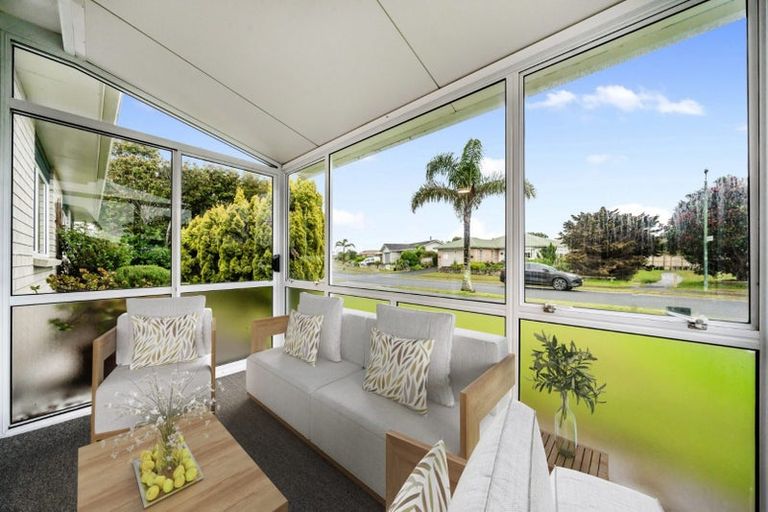 Photo of property in 32a Lakeside Drive, Orewa, 0931