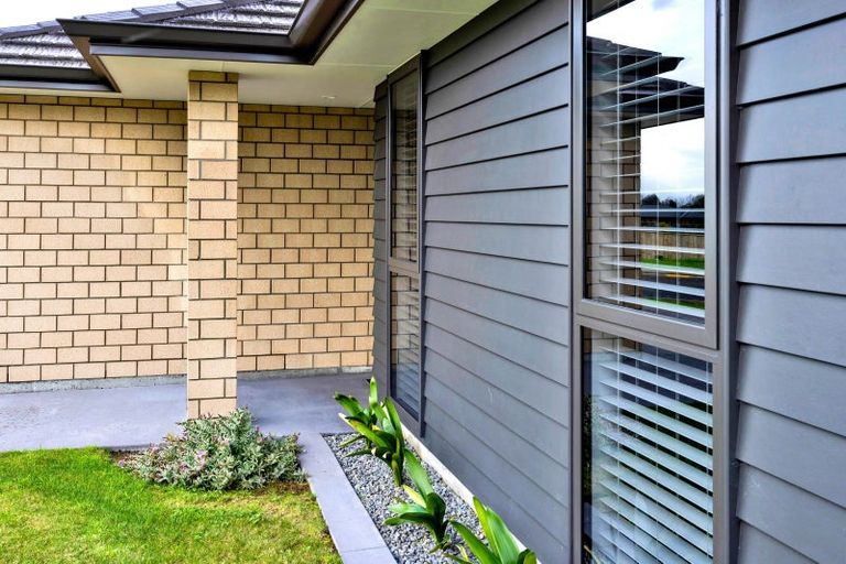 Photo of property in 3 Bianca Crescent, Stratford, 4332