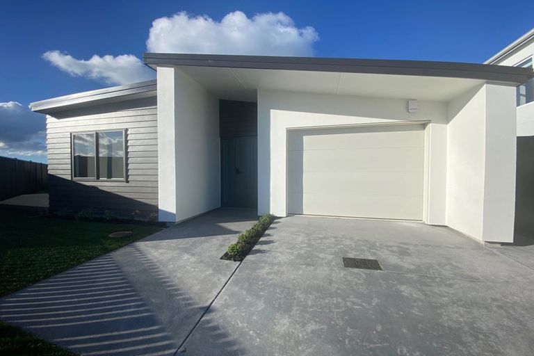 Photo of property in 12 Rehua Way, Papamoa, 3118
