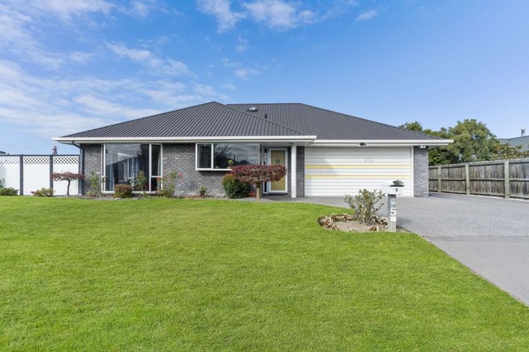 Photo of property in 5 Fairweather Crescent, Kaiapoi, 7630