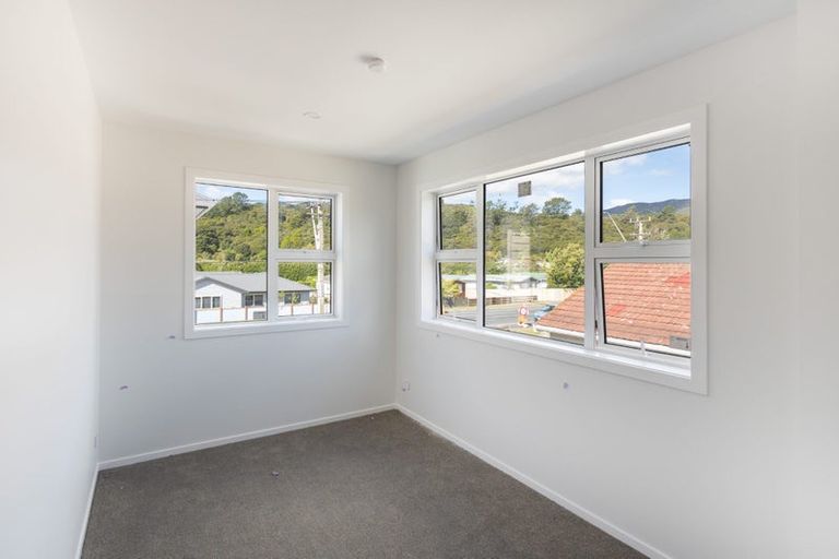 Photo of property in 82 Main Road, Wainuiomata, Lower Hutt, 5014