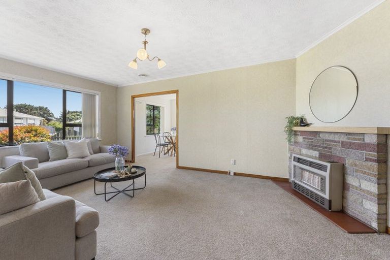 Photo of property in 25 Lee Street, Castlecliff, Whanganui, 4501