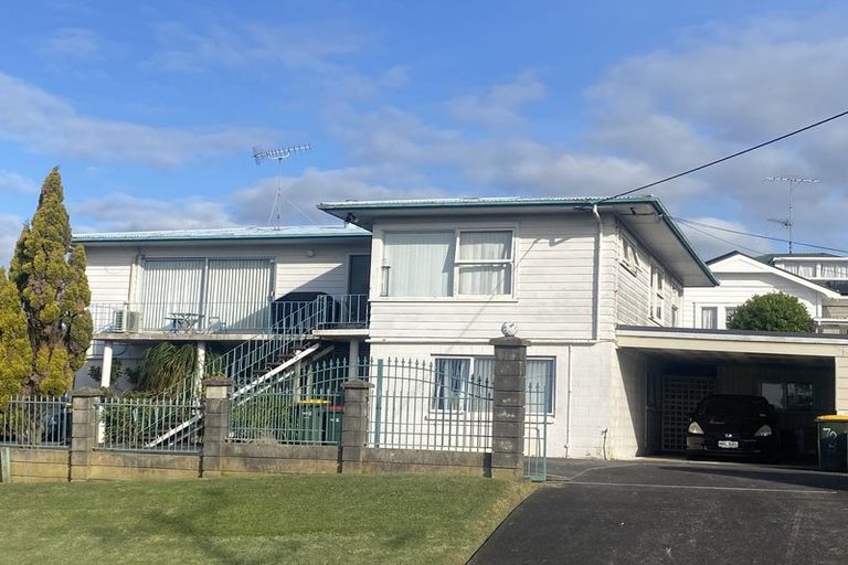 Photo of property in 70 Sunnybrae Road, Hillcrest, Auckland, 0627
