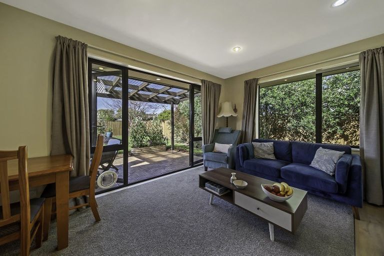 Photo of property in 4 Melville Crescent, Rolleston, 7614