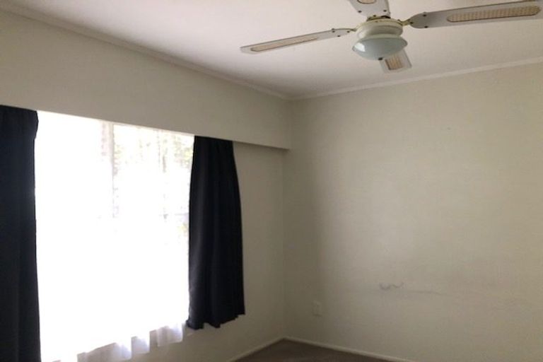 Photo of property in 2/19 Park Hill Road, Birkenhead, Auckland, 0626