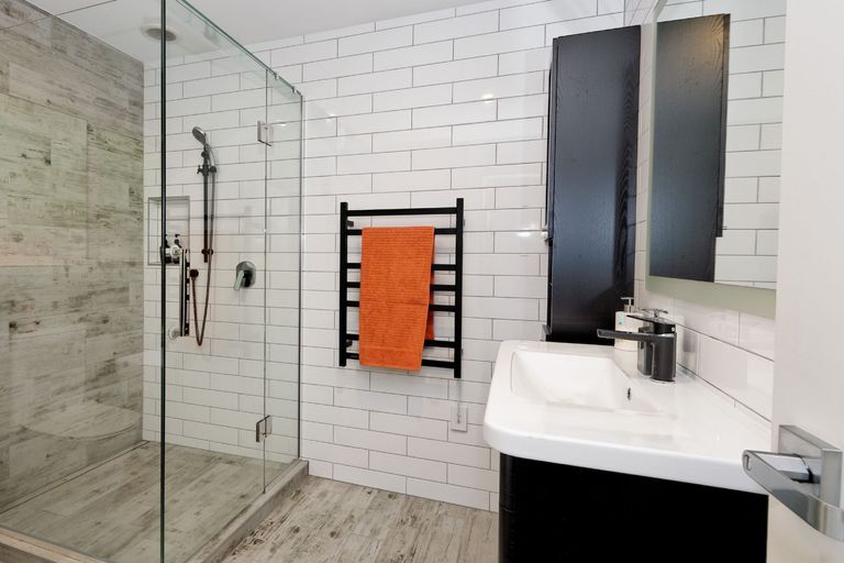 Photo of property in 53a Onedin Place, Titirangi, Auckland, 0604