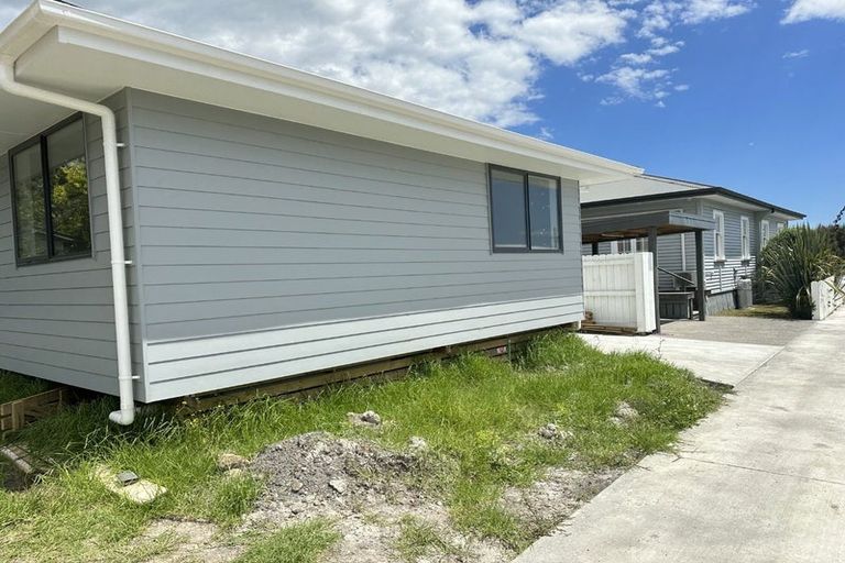 Photo of property in 26 Mellsop Avenue, Waiuku, 2123