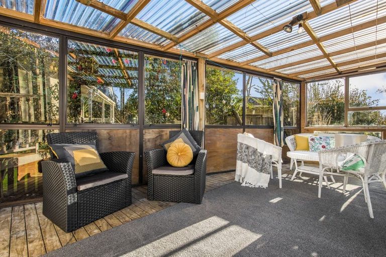 Photo of property in 13 Wallace Road, Ranui, Auckland, 0612