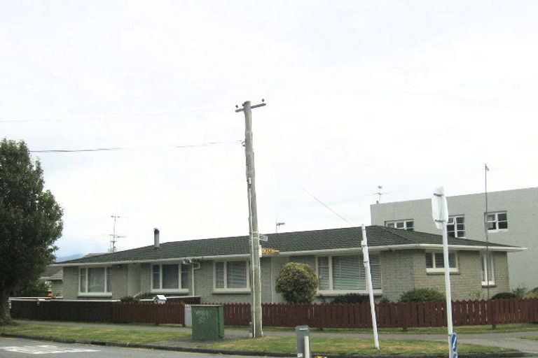 Photo of property in 26f1- Fraser Crescent, Elderslea, Upper Hutt, 5018