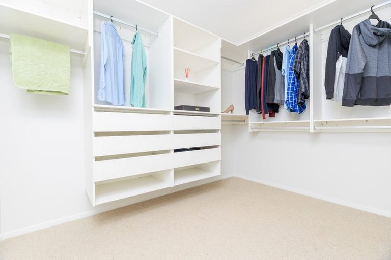 Photo of property in 6 Atherton Terrace, Churton Park, Wellington, 6037