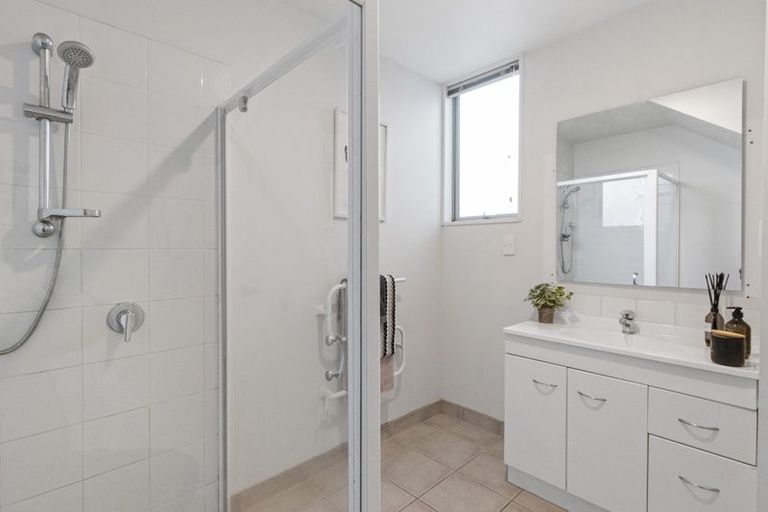 Photo of property in 1/1010 Colombo Street, St Albans, Christchurch, 8014