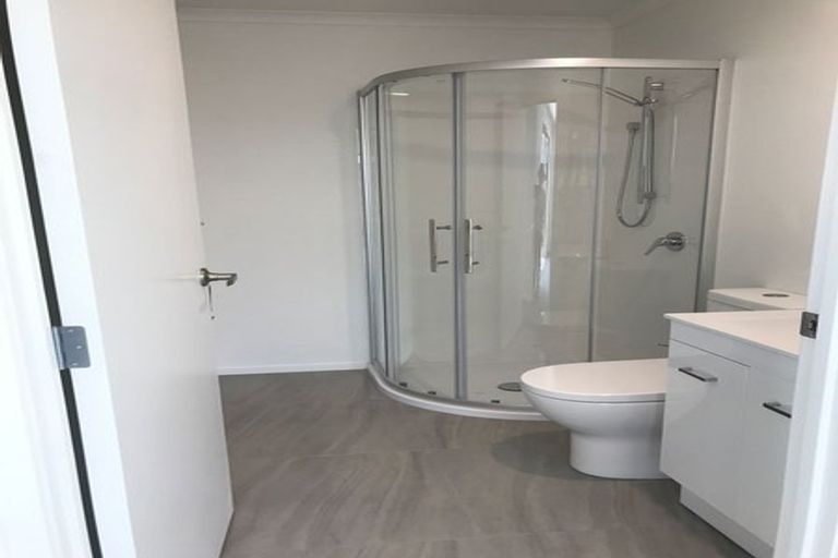 Photo of property in 2u2 Mcnicol Street, Fairfield, Hamilton, 3214