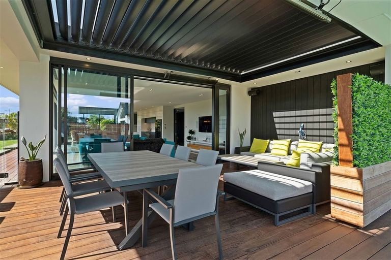 Photo of property in 2 Mersham Drive, Prebbleton, 7604