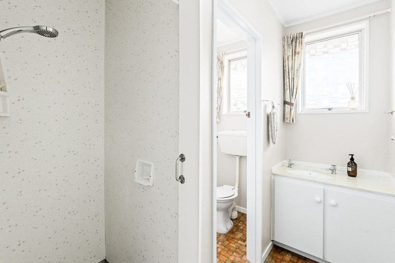 Photo of property in 10a Bernard Street, Kenmure, Dunedin, 9011