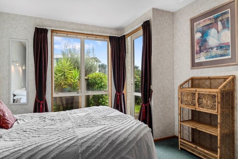 Photo of property in 2 Gordon Road, Mount Maunganui, 3116