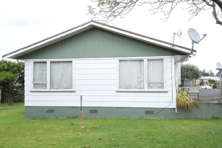 Photo of property in 7 Foster Place, Mangere East, Auckland, 2024