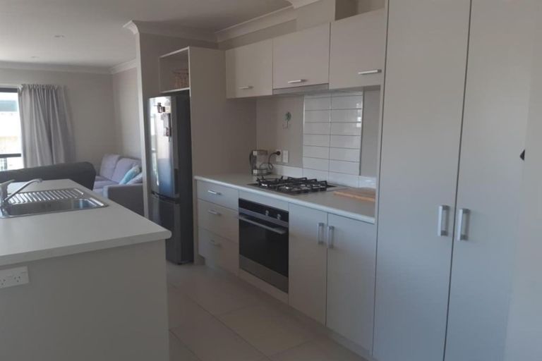 Photo of property in 27 Moonsail Drive, Whitby, Porirua, 5024