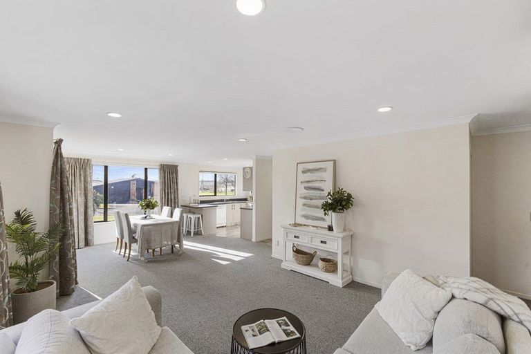 Photo of property in 332 Raeburne Street, Te Awamutu, 3800