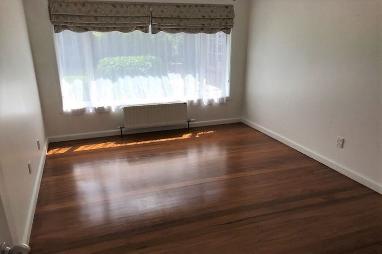 Photo of property in 218 Grahams Road, Burnside, Christchurch, 8053