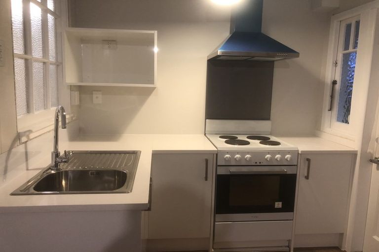 Photo of property in 56 Old Wairoa Road, Papakura, 2110