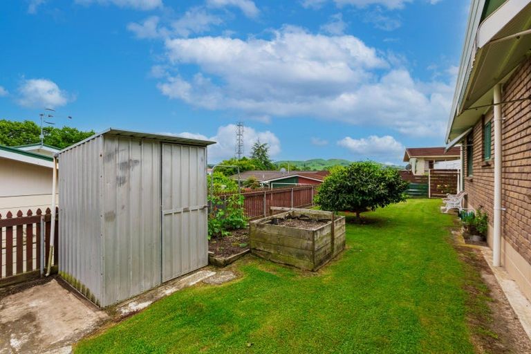 Photo of property in 11 Church Lane, Waipukurau, 4200