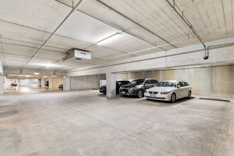 Photo of property in 604/27 Don Mckinnon Drive, Albany, Auckland, 0632