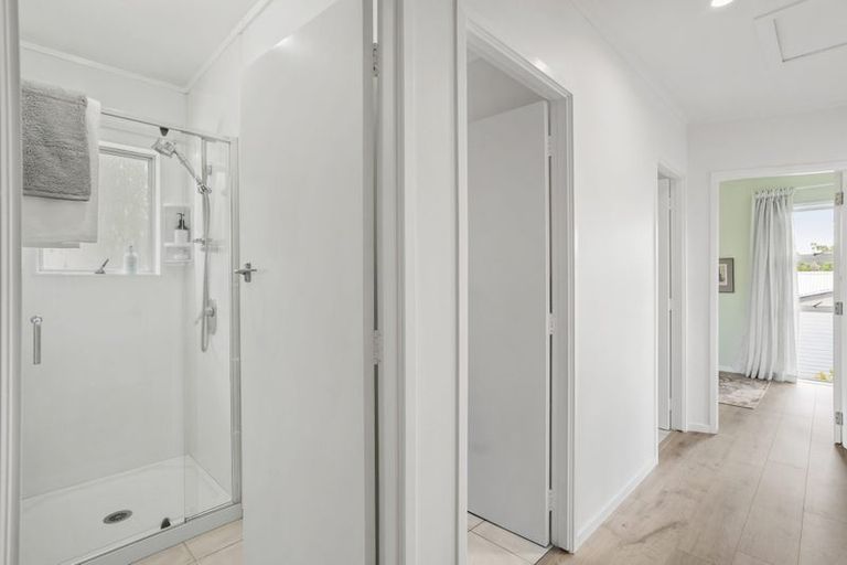 Photo of property in 11 Hague Place, Birkenhead, Auckland, 0626