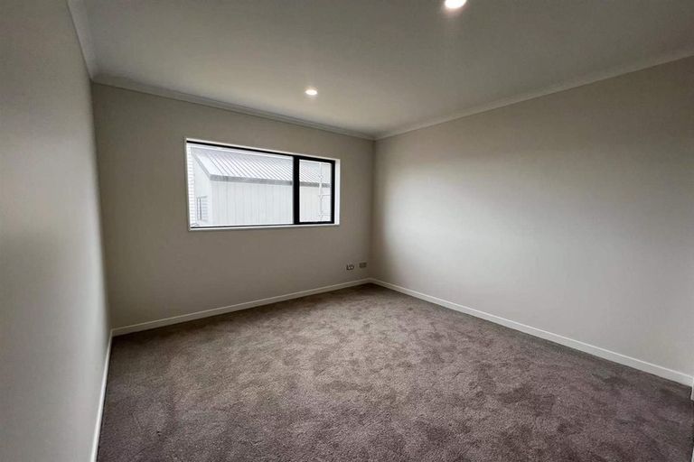 Photo of property in 44 Kairakau Street, Papakura, 2110