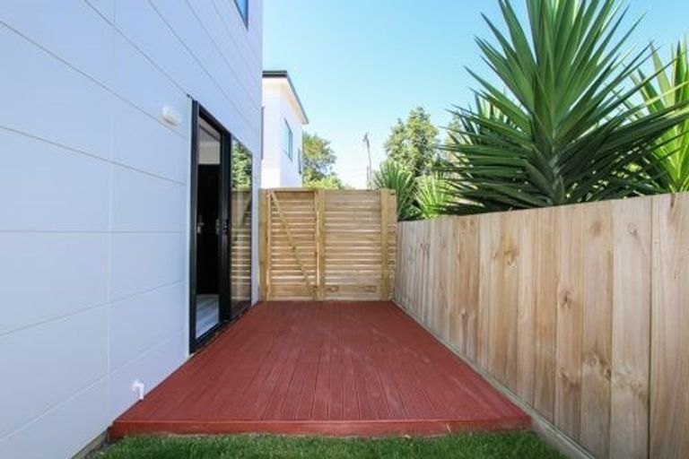 Photo of property in 11u6 Gazeley Avenue, Silverdale, Hamilton, 3216