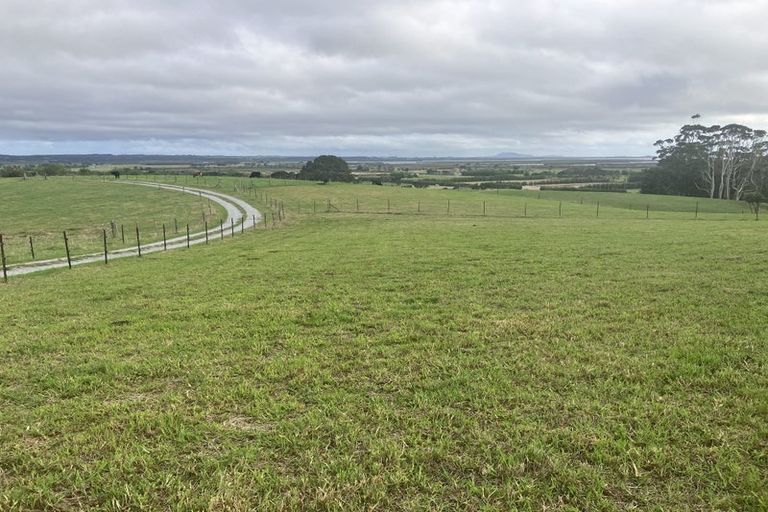 Photo of property in 330 Pairatahi Road, Kaingaroa, Kaitaia, 0483