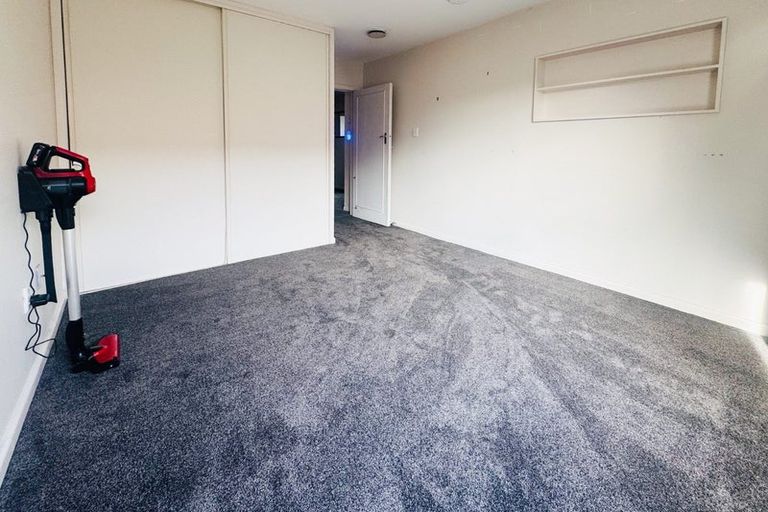 Photo of property in 55 Dunedin Street, Redwood, Christchurch, 8051