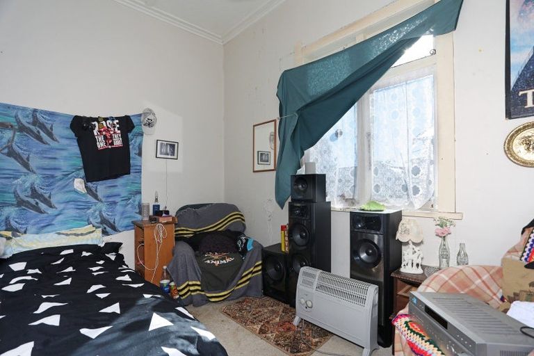 Photo of property in 42 Stewart Street, Marton, 4710