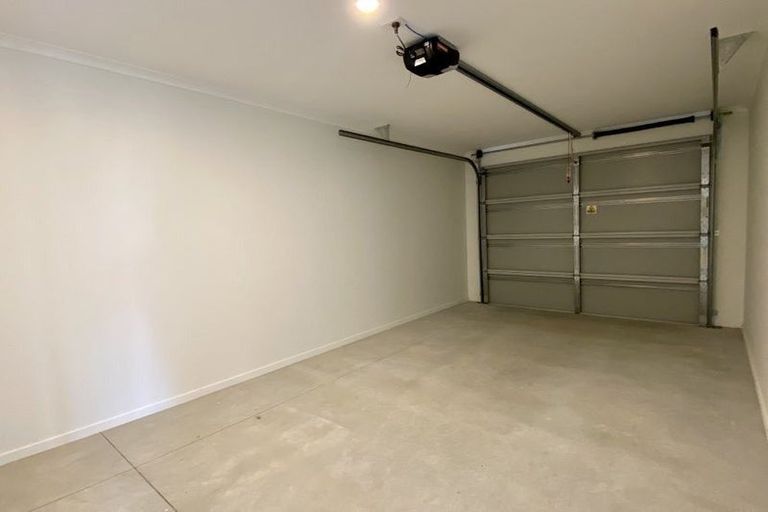 Photo of property in 12 Marata Lane, Te Puke, 3119