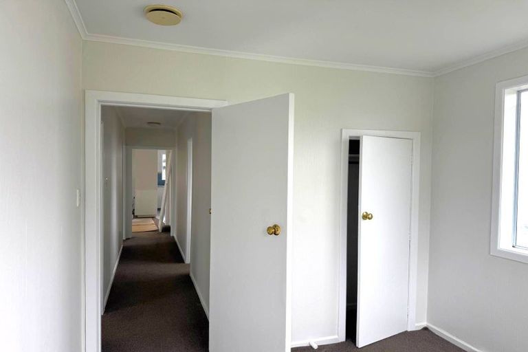 Photo of property in 118 Gloucester Road, Manurewa, Auckland, 2102