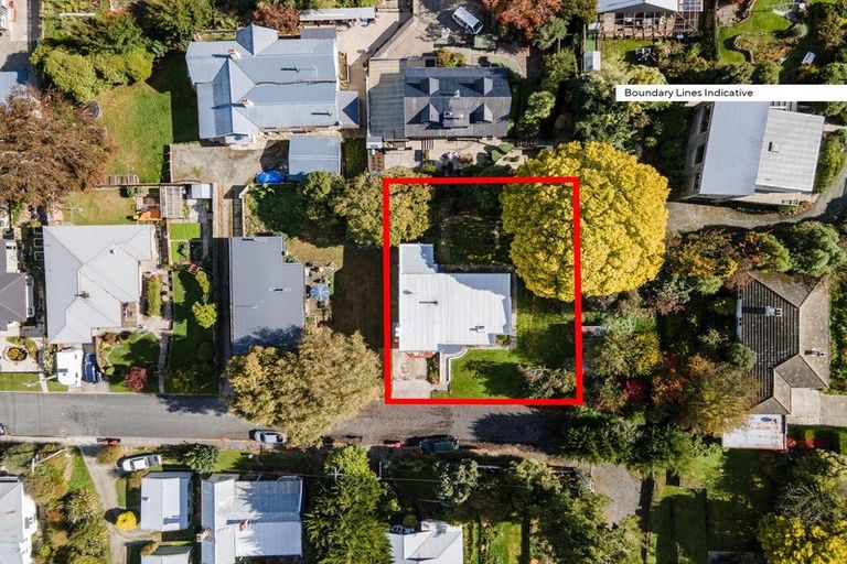 Photo of property in 12 Afton Street, Gore, 9710