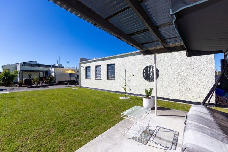 Photo of property in 22 White Street, Taradale, Napier, 4112