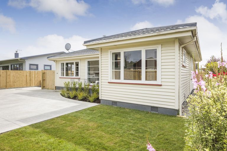 Photo of property in 171 Vogel Street, Roslyn, Palmerston North, 4414