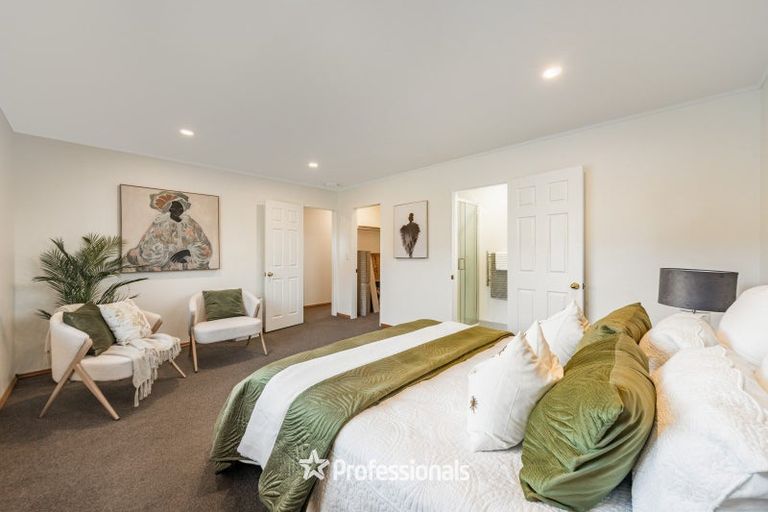 Photo of property in 16 Haast Close, Kelson, Lower Hutt, 5010