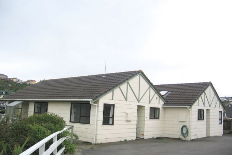 Photo of property in 10b Tralee Place, Johnsonville, Wellington, 6037