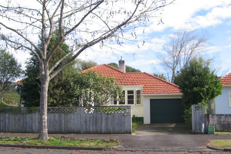 Photo of property in 32 Jellicoe Drive, Hamilton East, Hamilton, 3216