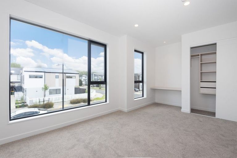 Photo of property in 31 Turret Lane, Hobsonville, Auckland, 0616